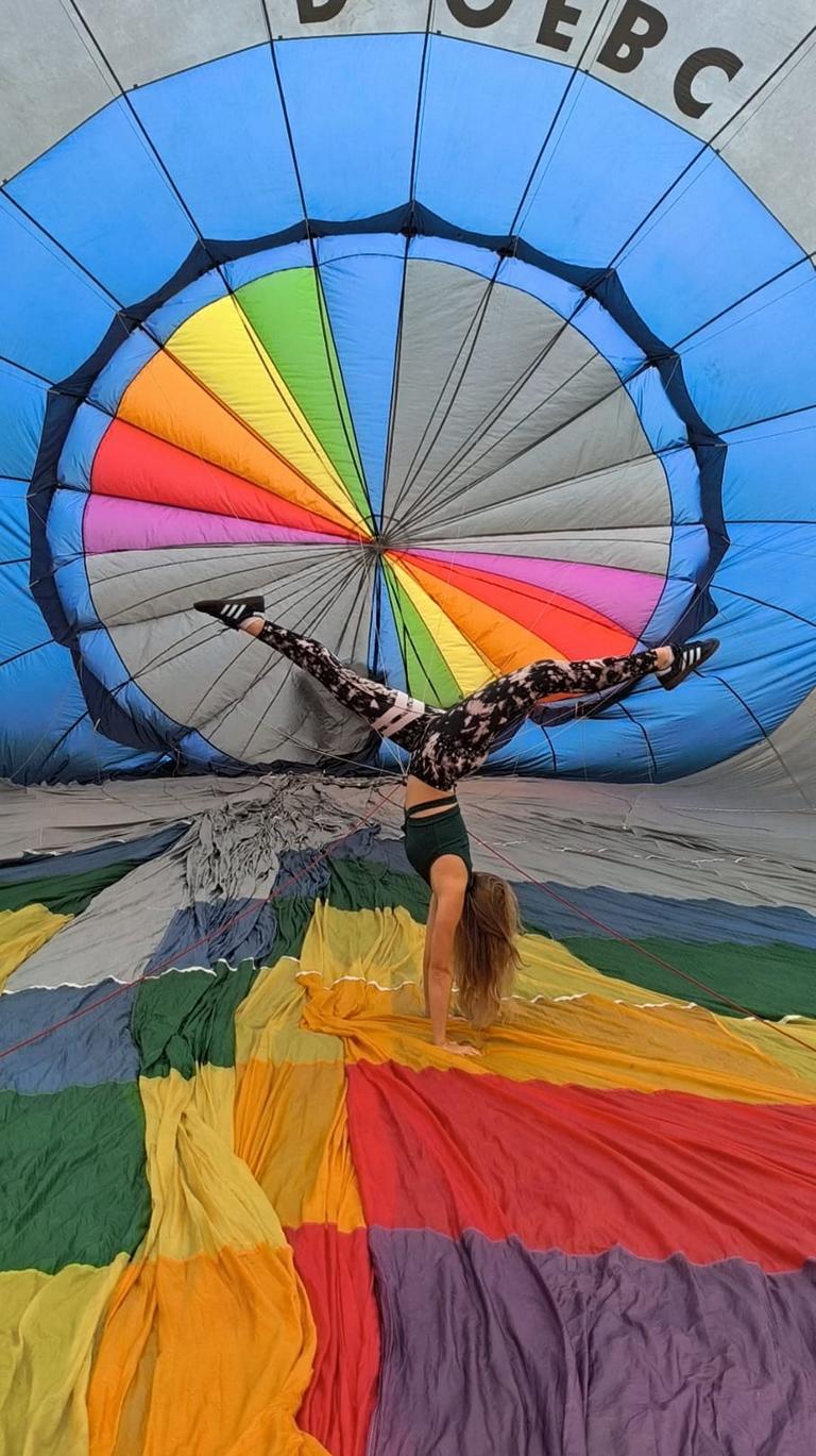 Begehbare Ballonhülle zum Turnen